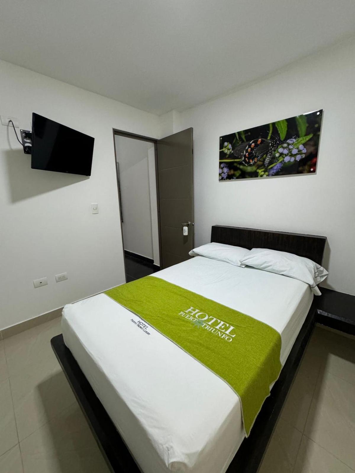 Hotel Puerto Triunfo Doradal Bagian luar foto