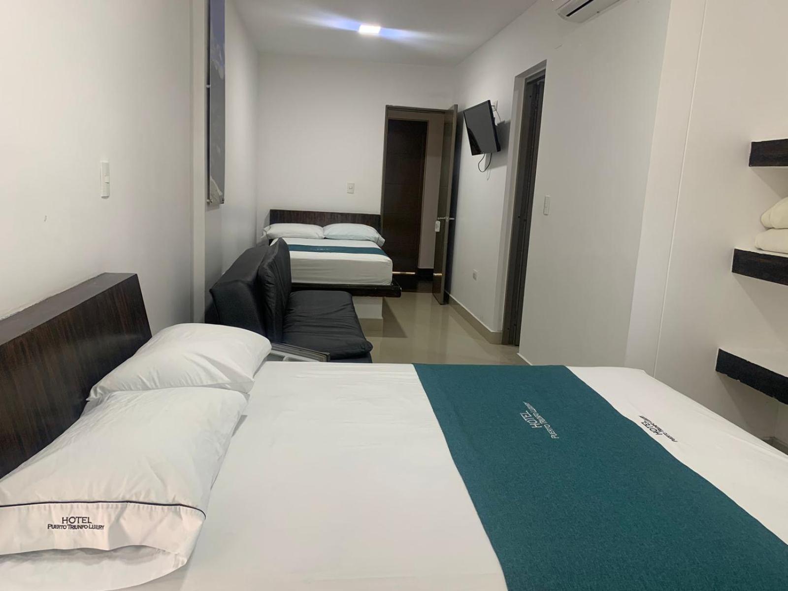 Hotel Puerto Triunfo Doradal Bagian luar foto