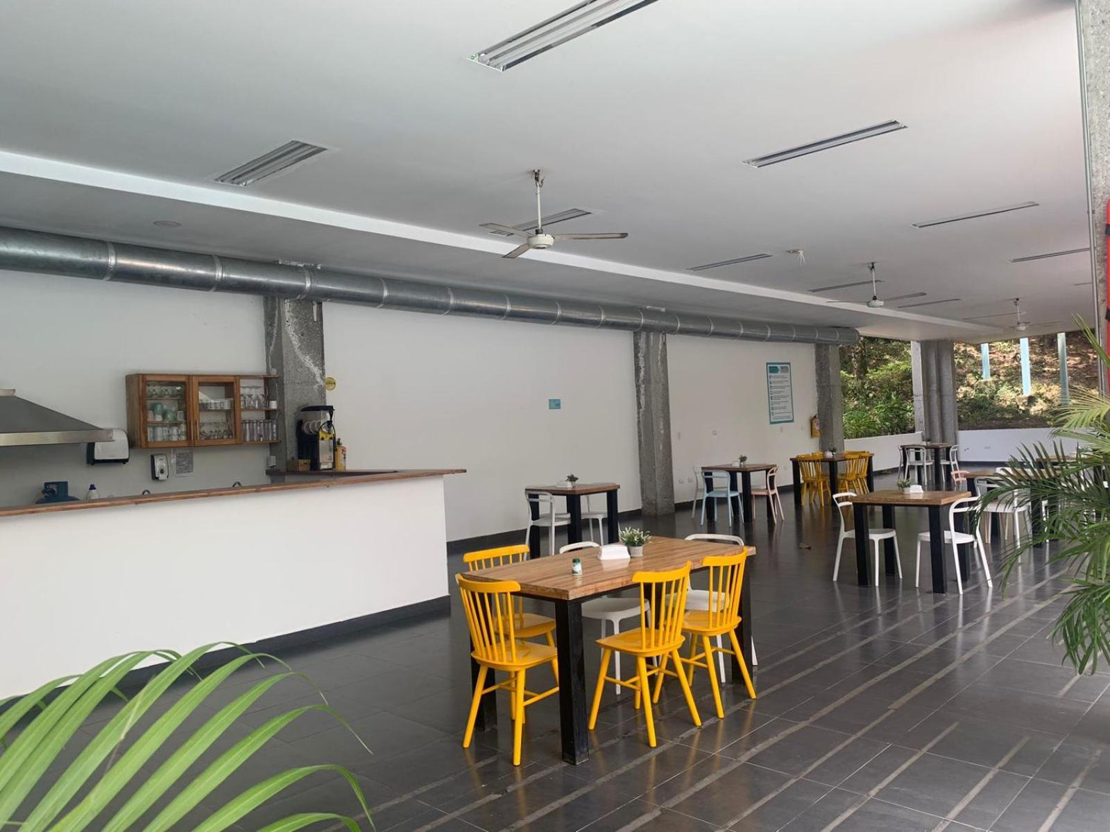 Hotel Puerto Triunfo Doradal Bagian luar foto